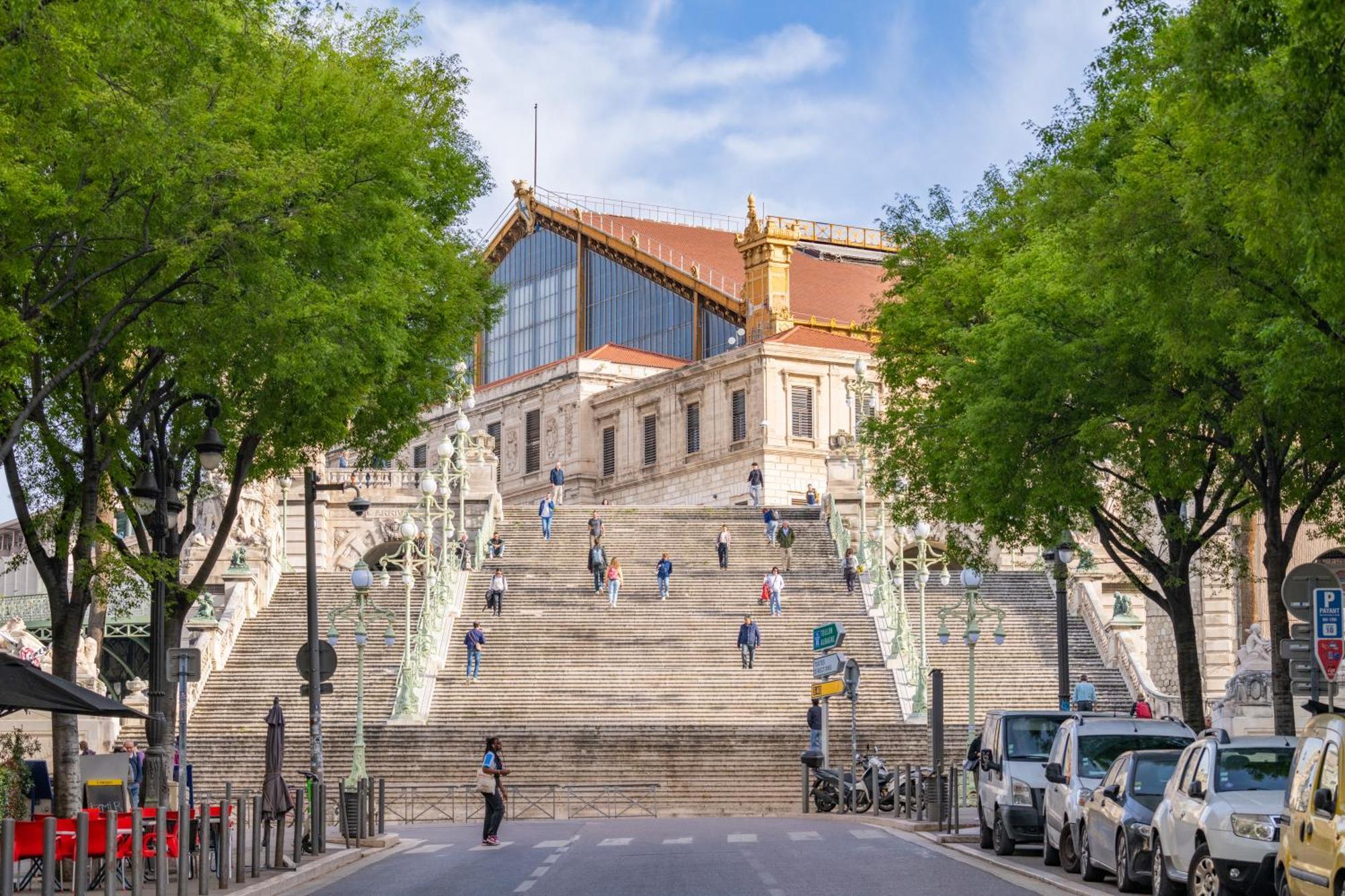 Appartement Le Rooftop Saint Charles Parking Prive